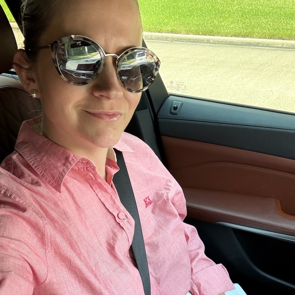 Meet your Posher, Yvonne